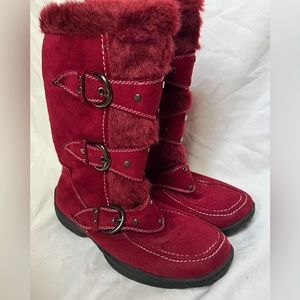 - Lucky top children’s faux fur Red boots